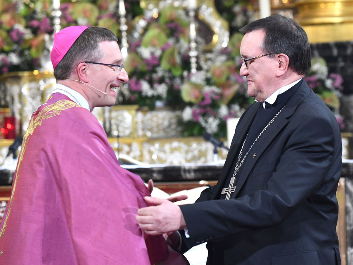 Bischof Dr. Michael Gerber feierlich in sein Amt als Bischof von Fulda eingeführt